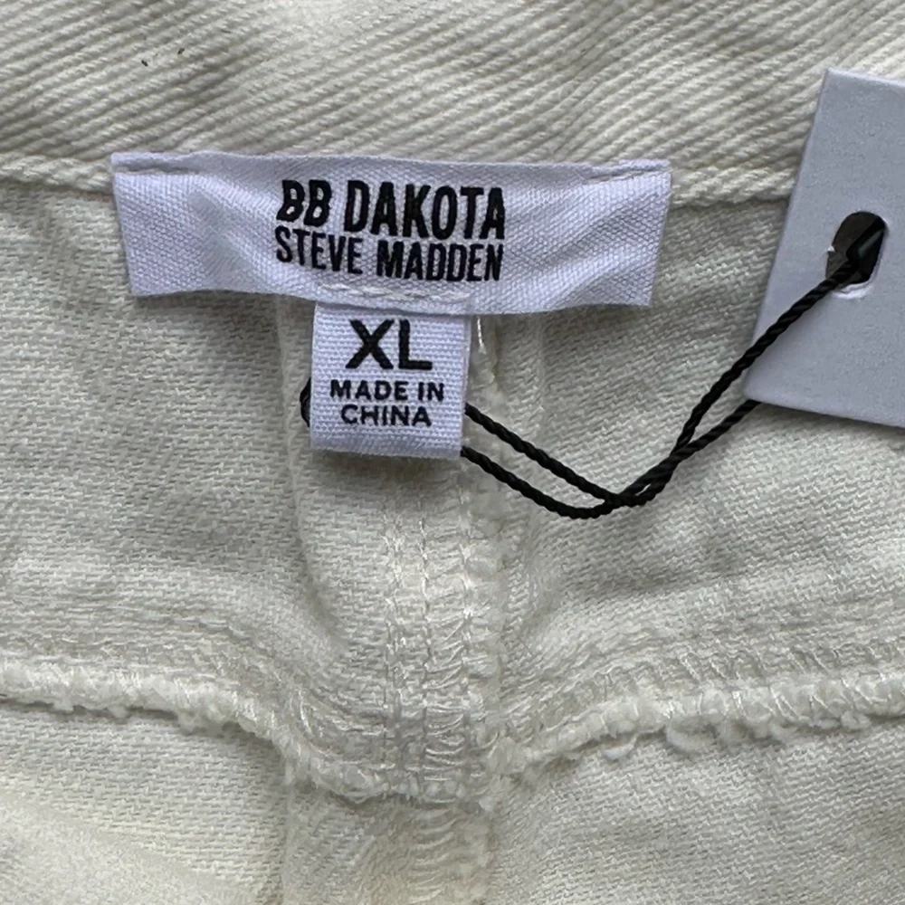 NEW BB Dakota by Steve Madden Womens White Denim Skort - Size XL